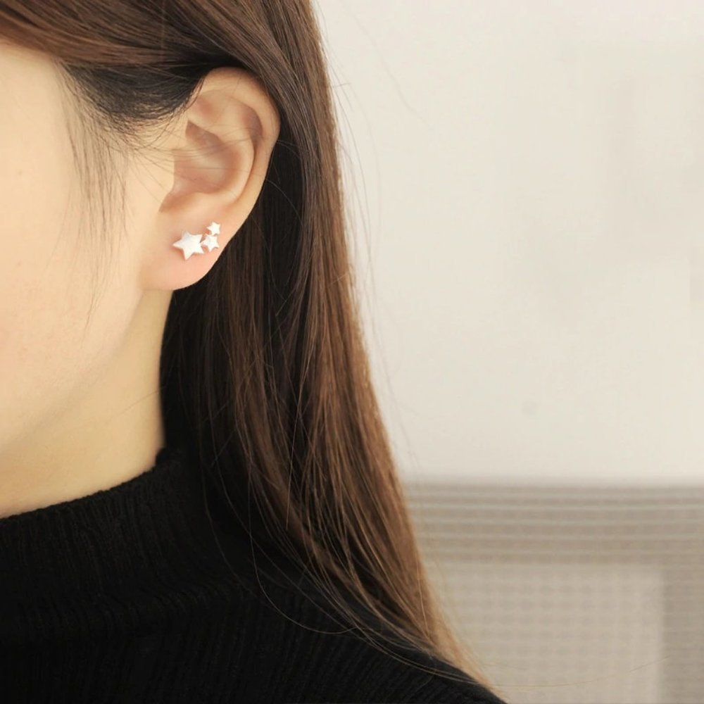 NEW 925 Sterling Silver Star Stud Earrings - Picture 3 of 5